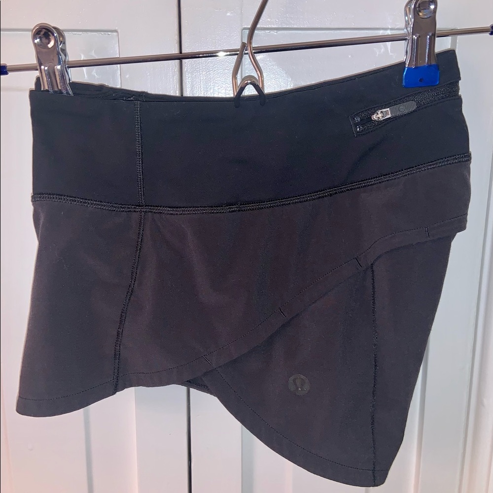 Lululemon Speed Up 2.5” - size 0